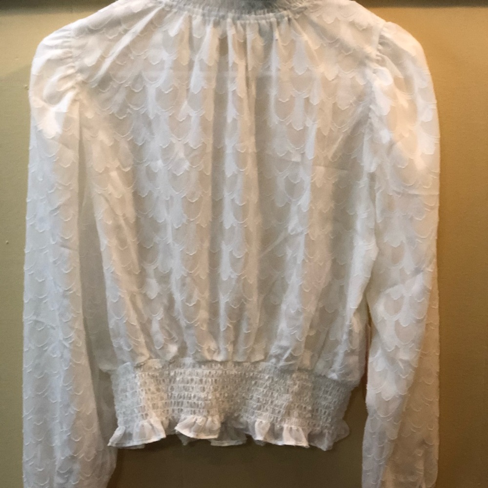 Women’s blouse